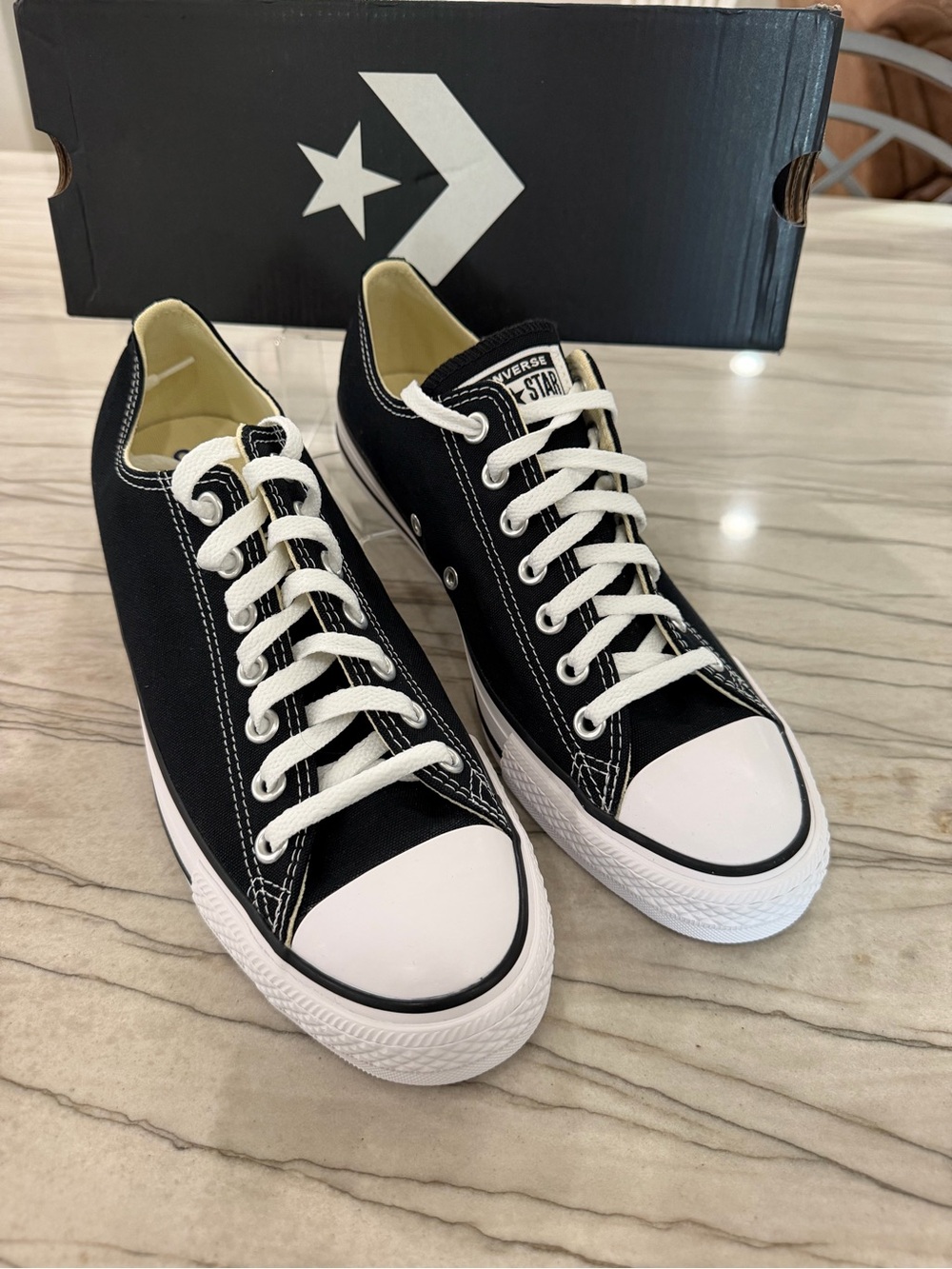 Converse Low Top Sneakers in Black and White Canvas